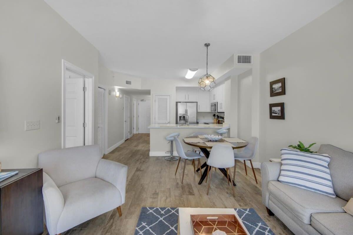 Brightly Furnished Beachfront Condominium By Brightwild Panama City Beach Exteriér fotografie